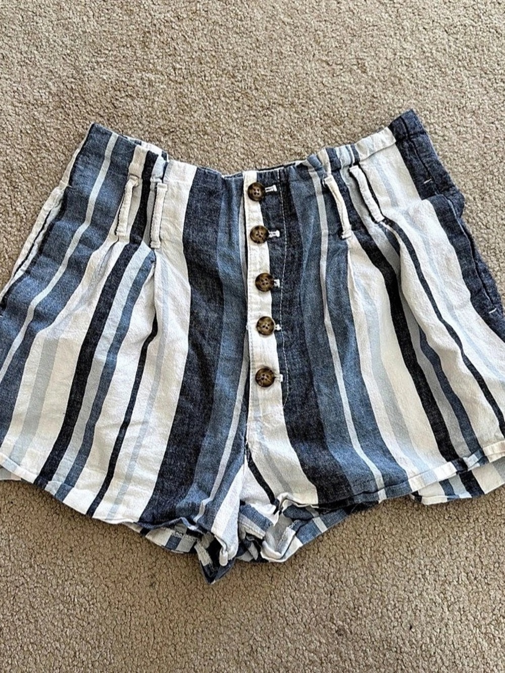 Abercrombie & Fitch Women’s M Linen Blend Paperbag Button Fly Striped Shorts